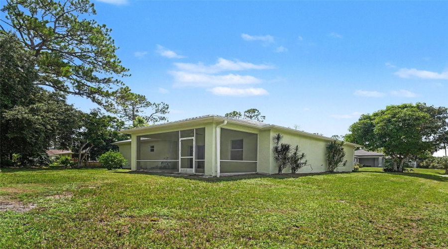 North Port, Florida 34286, 3 Bedroom Bedrooms, ,2 Bathroombathrooms,Residential,For Sale,Dureve,0,Mfrtb8542559