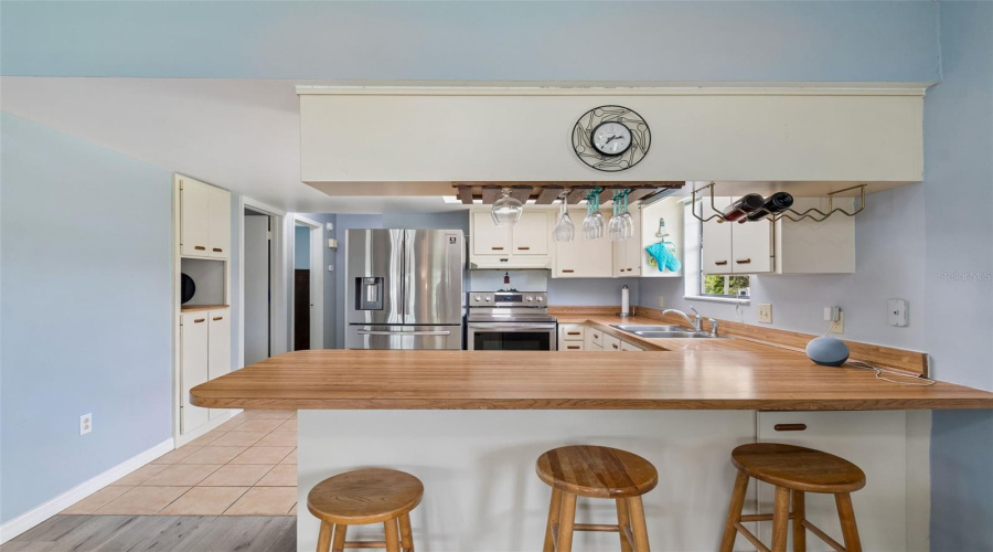 Crystal River, Florida 34429, 2 Bedroom Bedrooms, ,2 Bathroombathrooms,Residential,For Sale,Ozello,0,Mfrtb8532564