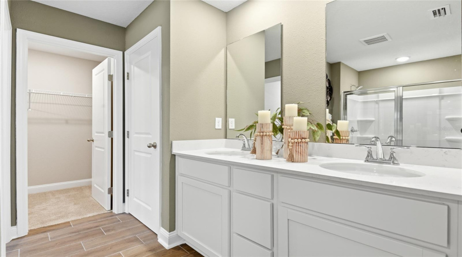 Palmetto, Florida 34221, 4 Bedroom Bedrooms, ,3 Bathroombathrooms,Residential,For Sale,29Th,0,Mfrs5149677