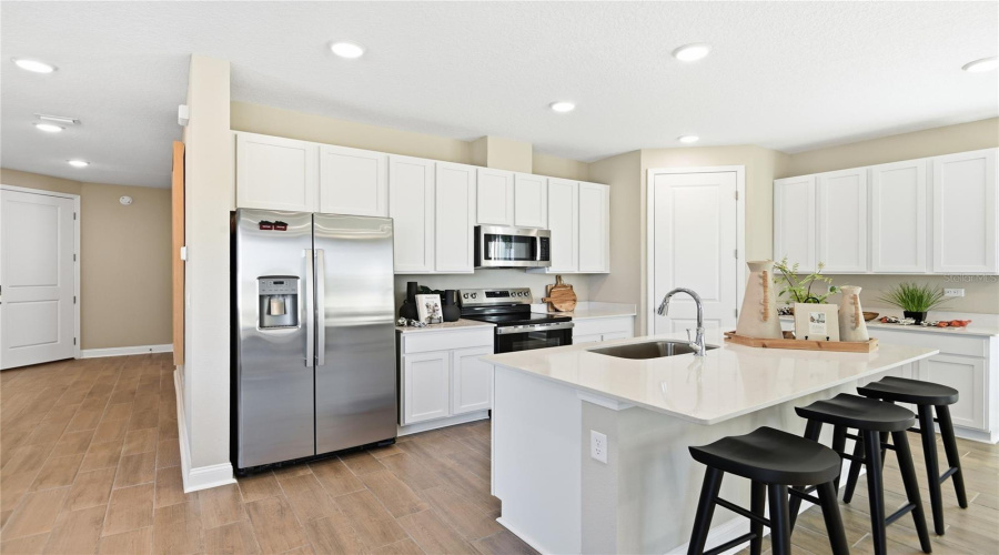 Palmetto, Florida 34221, 4 Bedroom Bedrooms, ,3 Bathroombathrooms,Residential,For Sale,29Th,0,Mfrs5149677