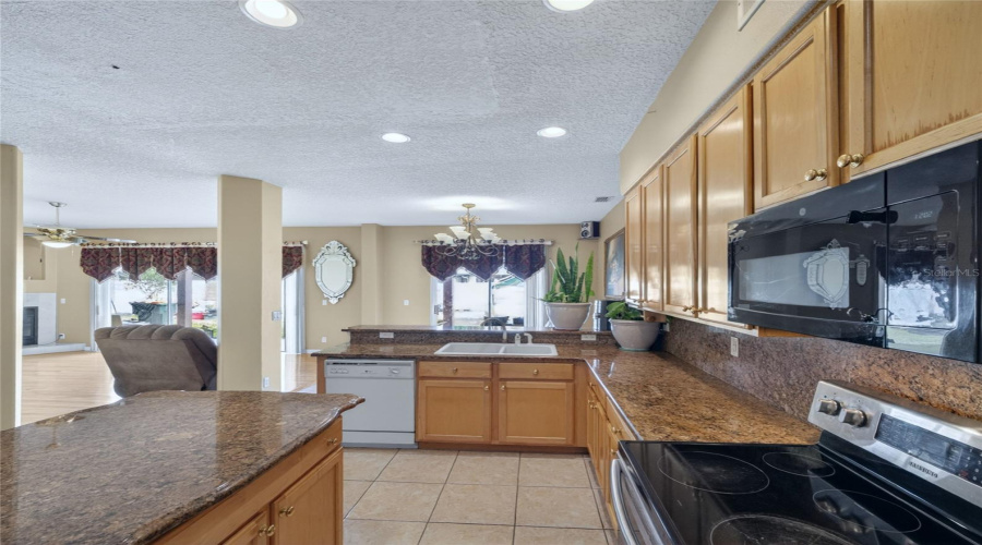 Kitchen - Pic 7