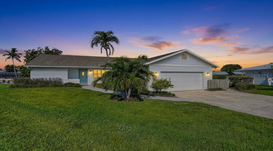 Bradenton, Florida 34210, 3 Bedroom Bedrooms, ,2 Bathroombathrooms,Residential,For Sale,Mangrove Point,0,Mfra4702846