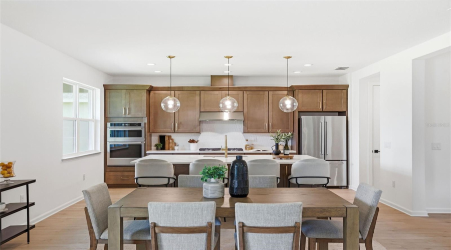 Apopka, Florida 32703, 4 Bedroom Bedrooms, ,3 Bathroombathrooms,Residential,For Sale,Stoneclifff,0,Mfro6417813