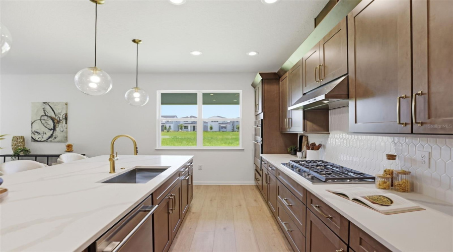 Apopka, Florida 32703, 4 Bedroom Bedrooms, ,3 Bathroombathrooms,Residential,For Sale,Stoneclifff,0,Mfro6417813