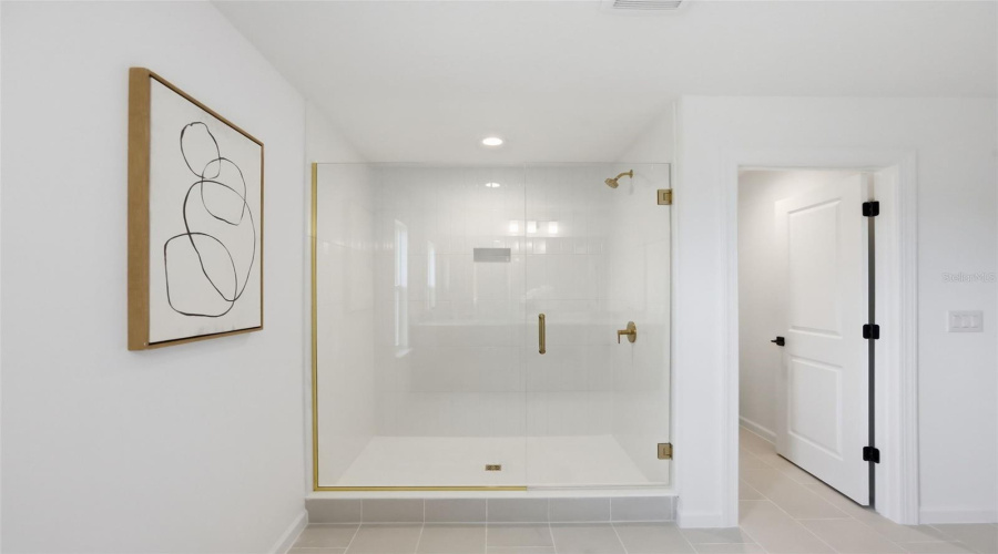 Apopka, Florida 32703, 4 Bedroom Bedrooms, ,3 Bathroombathrooms,Residential,For Sale,Stoneclifff,0,Mfro6417813