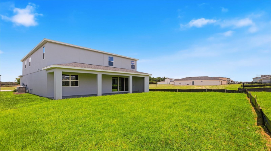 Apopka, Florida 32703, 4 Bedroom Bedrooms, ,3 Bathroombathrooms,Residential,For Sale,Stoneclifff,0,Mfro6417813