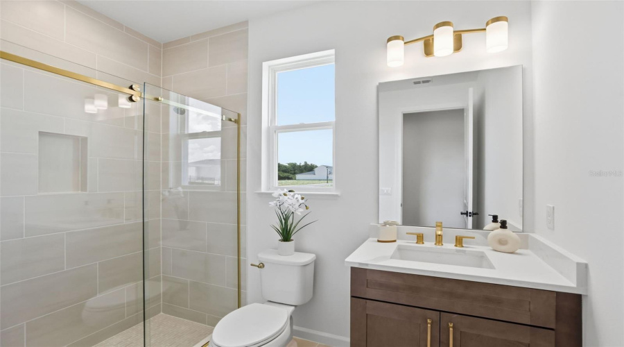 Apopka, Florida 32703, 4 Bedroom Bedrooms, ,3 Bathroombathrooms,Residential,For Sale,Stoneclifff,0,Mfro6417813