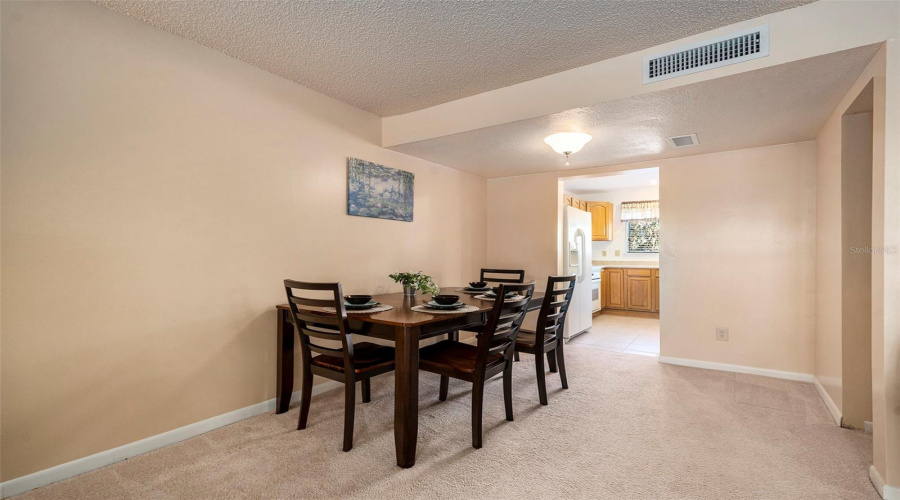 Tampa, Florida 33615, 2 Bedroom Bedrooms, ,2 Bathroombathrooms,Residential,For Sale,Newtown,0,Mfrtb8358182