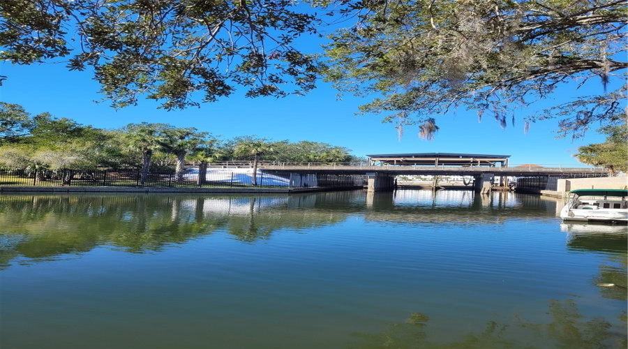 Tampa, Florida 33615, 2 Bedroom Bedrooms, ,2 Bathroombathrooms,Residential,For Sale,Newtown,0,Mfrtb8358182