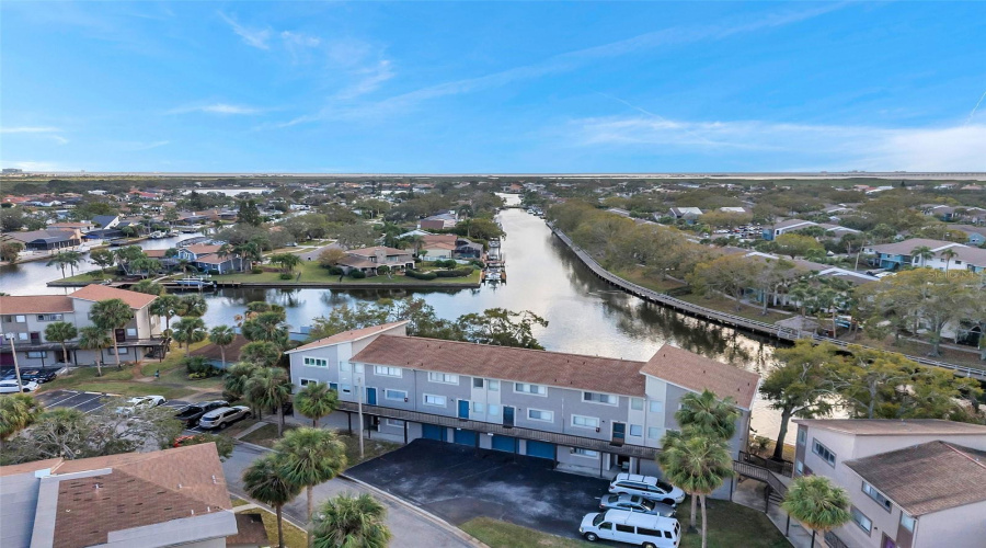 Tampa, Florida 33615, 2 Bedroom Bedrooms, ,2 Bathroombathrooms,Residential,For Sale,Newtown,0,Mfrtb8358182