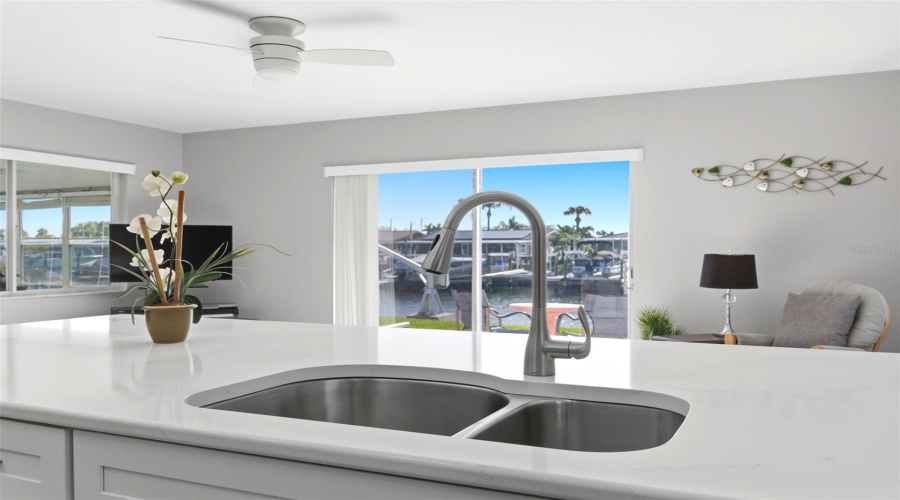 New Port Richey, Florida 34652, 2 Bedroom Bedrooms, ,2 Bathroombathrooms,Residential,For Sale,Forecastle,0,Mfrw7884745