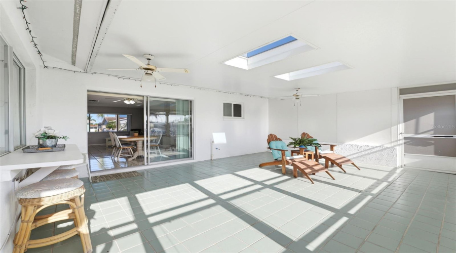 New Port Richey, Florida 34652, 2 Bedroom Bedrooms, ,2 Bathroombathrooms,Residential,For Sale,Forecastle,0,Mfrw7884745