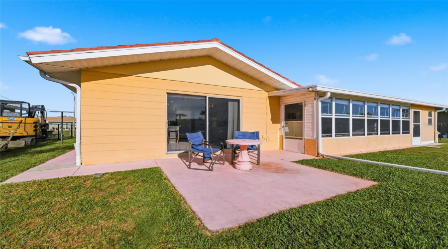 New Port Richey, Florida 34652, 2 Bedroom Bedrooms, ,2 Bathroombathrooms,Residential,For Sale,Forecastle,0,Mfrw7884745