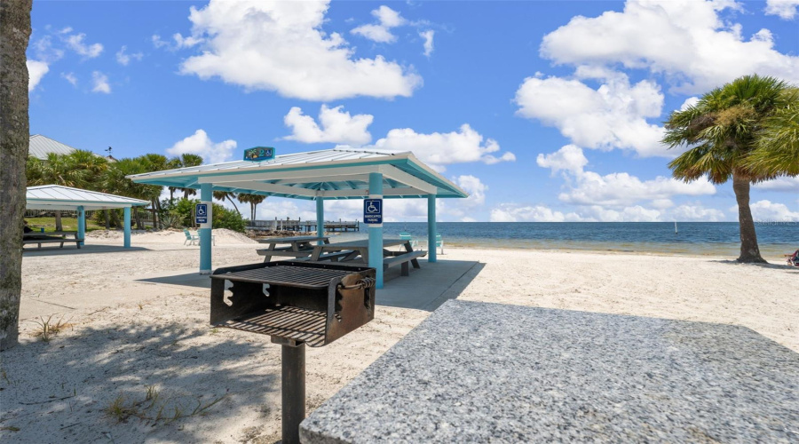 New Port Richey, Florida 34652, 2 Bedroom Bedrooms, ,2 Bathroombathrooms,Residential,For Sale,Forecastle,0,Mfrw7884745