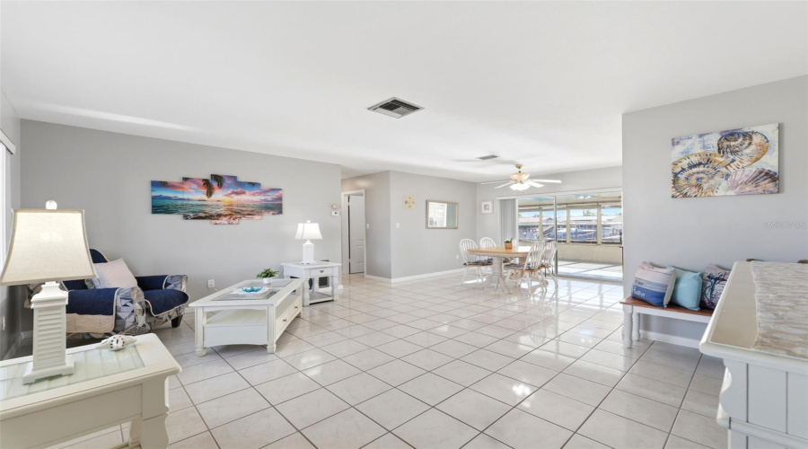 New Port Richey, Florida 34652, 2 Bedroom Bedrooms, ,2 Bathroombathrooms,Residential,For Sale,Forecastle,0,Mfrw7884745