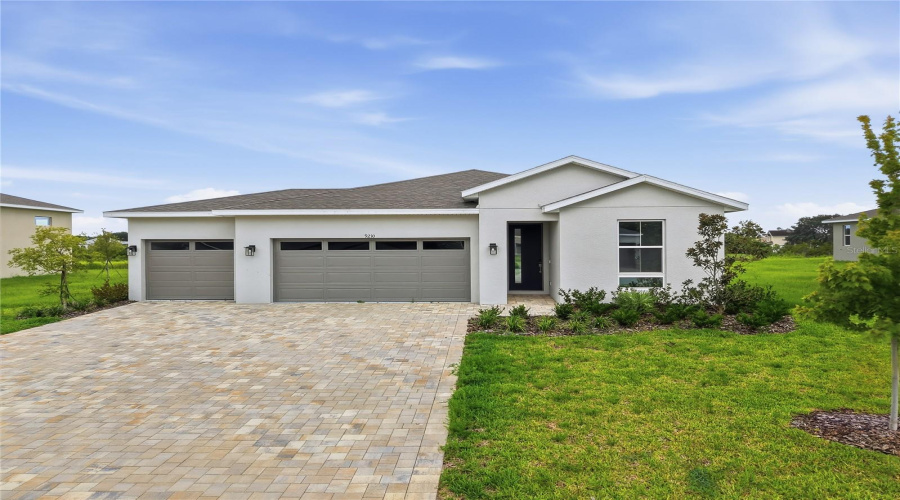 Weeki Wachee, Florida 34613, 4 Bedroom Bedrooms, ,2 Bathroombathrooms,Residential,For Sale,Players,0,Mfrs5127195