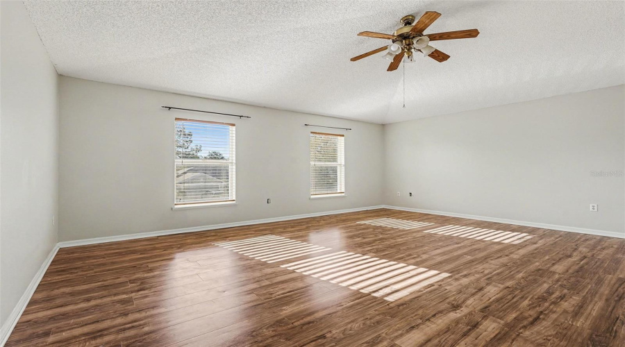 Palm Bay, Florida 32907, 5 Bedroom Bedrooms, ,3 Bathroombathrooms,Residential,For Sale,Abalone,0,Mfro6378375