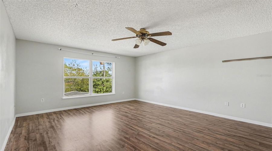 Palm Bay, Florida 32907, 5 Bedroom Bedrooms, ,3 Bathroombathrooms,Residential,For Sale,Abalone,0,Mfro6378375