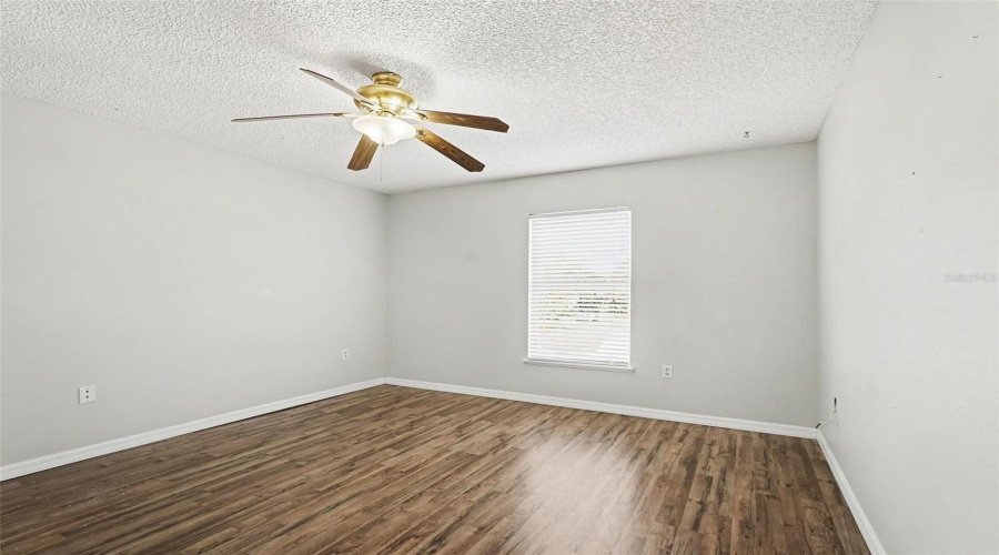 Palm Bay, Florida 32907, 5 Bedroom Bedrooms, ,3 Bathroombathrooms,Residential,For Sale,Abalone,0,Mfro6378375
