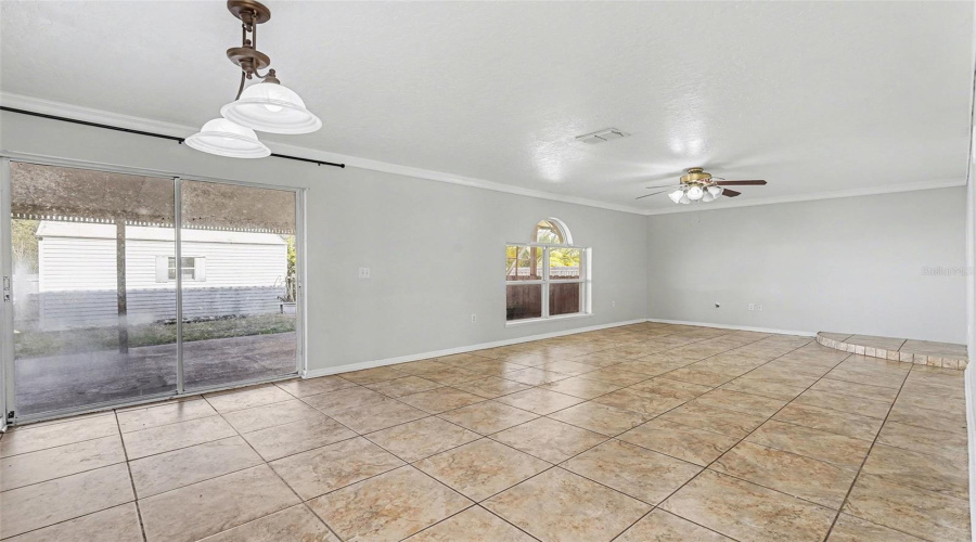 Palm Bay, Florida 32907, 5 Bedroom Bedrooms, ,3 Bathroombathrooms,Residential,For Sale,Abalone,0,Mfro6378375
