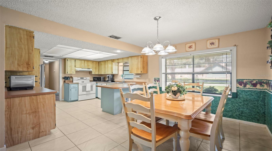 Lake Panasoffkee, Florida 33538, 3 Bedroom Bedrooms, ,2 Bathroombathrooms,Residential,For Sale,Cr 482N,0,Mfro6434403