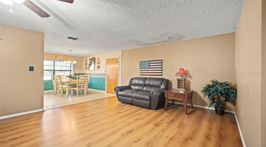 Lake Panasoffkee, Florida 33538, 3 Bedroom Bedrooms, ,2 Bathroombathrooms,Residential,For Sale,Cr 482N,0,Mfro6434403