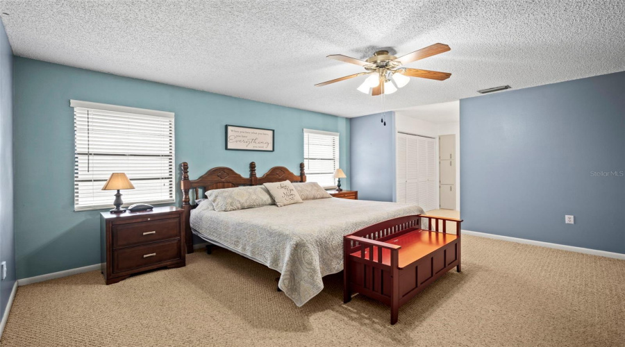 Lake Panasoffkee, Florida 33538, 3 Bedroom Bedrooms, ,2 Bathroombathrooms,Residential,For Sale,Cr 482N,0,Mfro6434403
