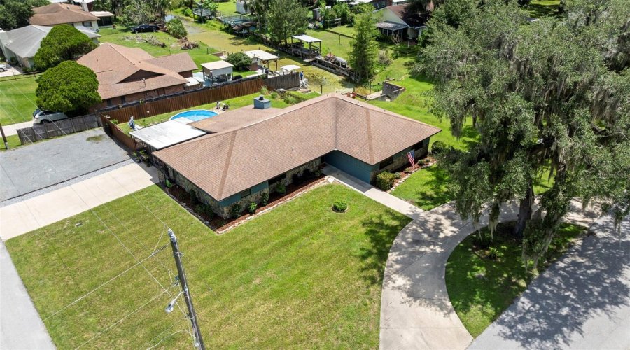 Lake Panasoffkee, Florida 33538, 3 Bedroom Bedrooms, ,2 Bathroombathrooms,Residential,For Sale,Cr 482N,0,Mfro6434403