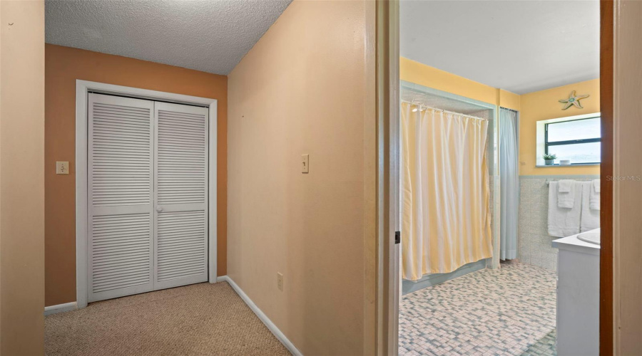 Lake Panasoffkee, Florida 33538, 3 Bedroom Bedrooms, ,2 Bathroombathrooms,Residential,For Sale,Cr 482N,0,Mfro6434403