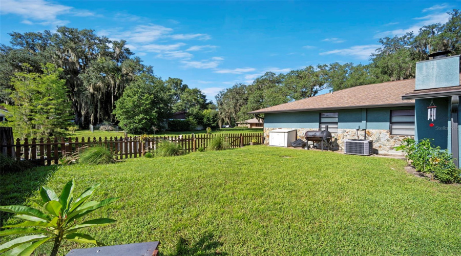 Lake Panasoffkee, Florida 33538, 3 Bedroom Bedrooms, ,2 Bathroombathrooms,Residential,For Sale,Cr 482N,0,Mfro6434403