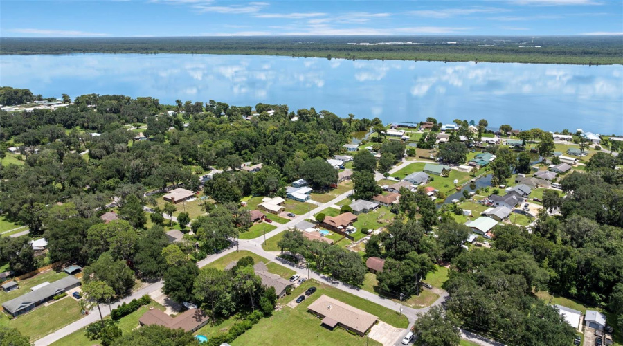 Lake Panasoffkee, Florida 33538, 3 Bedroom Bedrooms, ,2 Bathroombathrooms,Residential,For Sale,Cr 482N,0,Mfro6434403