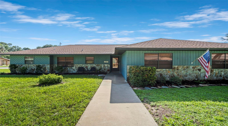 Lake Panasoffkee, Florida 33538, 3 Bedroom Bedrooms, ,2 Bathroombathrooms,Residential,For Sale,Cr 482N,0,Mfro6434403