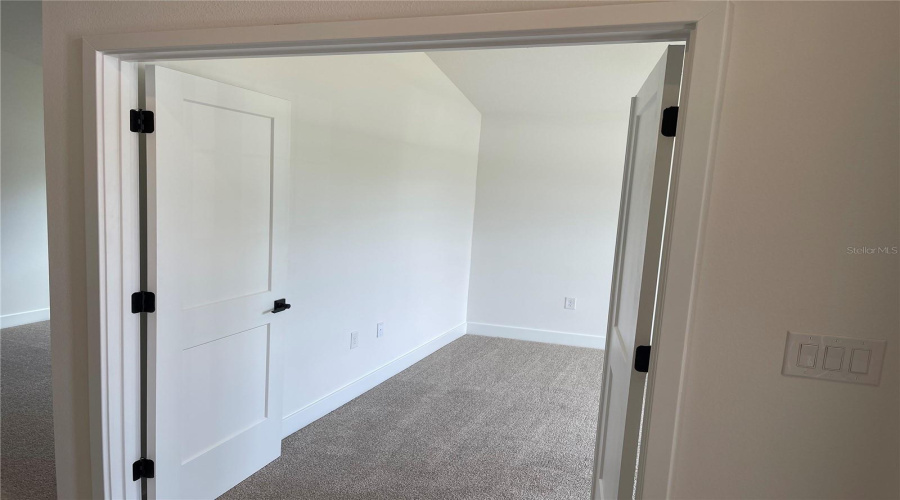 First Bed Room By Entrance
