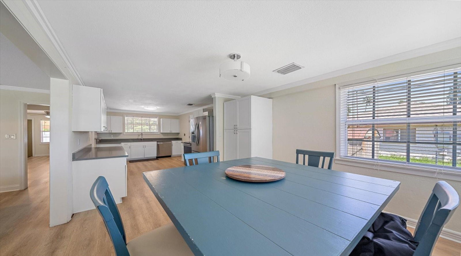 Bradenton, Florida 34205, 3 Bedroom Bedrooms, ,1 Bathroombathrooms,Residential,For Sale,26Th,0,Mfra4702698