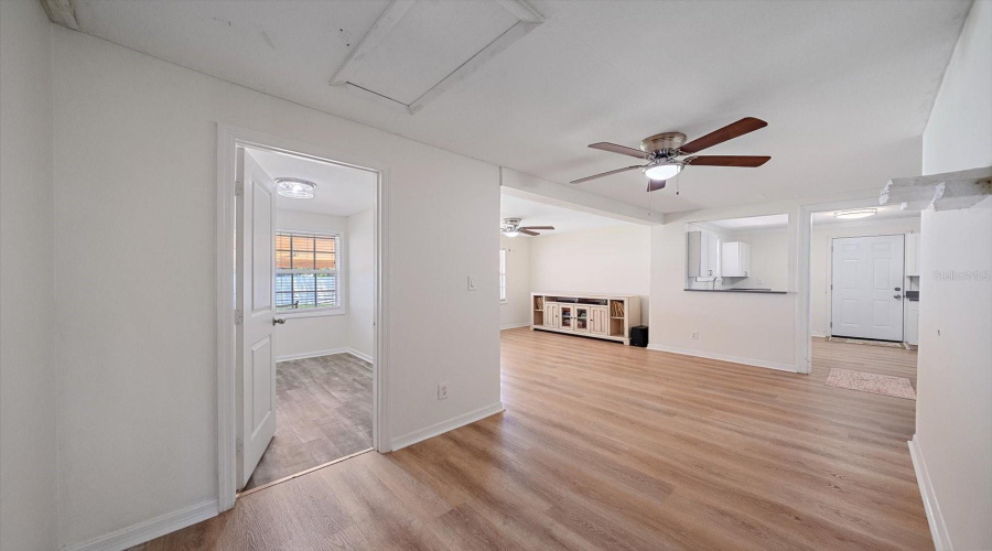 Bradenton, Florida 34205, 3 Bedroom Bedrooms, ,1 Bathroombathrooms,Residential,For Sale,26Th,0,Mfra4702698