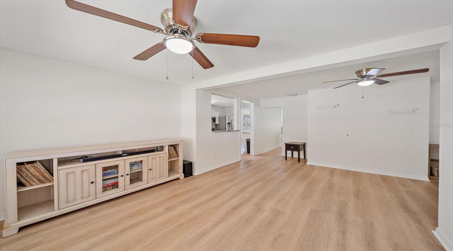 Bradenton, Florida 34205, 3 Bedroom Bedrooms, ,1 Bathroombathrooms,Residential,For Sale,26Th,0,Mfra4702698