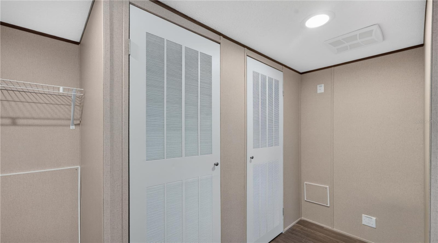 Lake Wales, Florida 33898, 3 Bedroom Bedrooms, ,2 Bathroombathrooms,Residential,For Sale,Big Tank,0,Mfro6433431