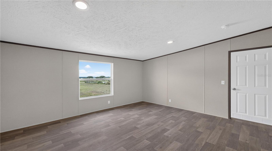 Lake Wales, Florida 33898, 3 Bedroom Bedrooms, ,2 Bathroombathrooms,Residential,For Sale,Big Tank,0,Mfro6433431