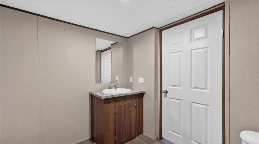 Lake Wales, Florida 33898, 3 Bedroom Bedrooms, ,2 Bathroombathrooms,Residential,For Sale,Big Tank,0,Mfro6433431