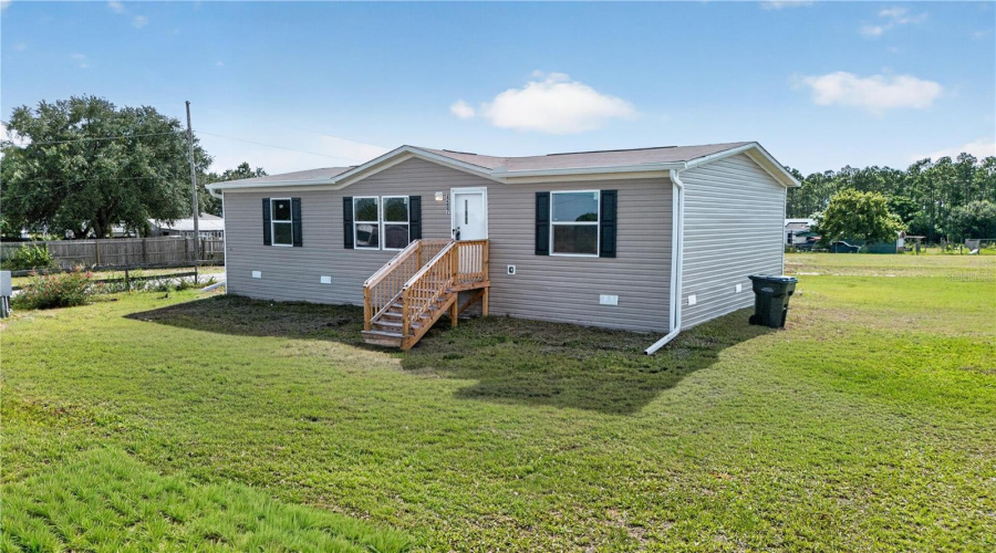Lake Wales, Florida 33898, 3 Bedroom Bedrooms, ,2 Bathroombathrooms,Residential,For Sale,Big Tank,0,Mfro6433431
