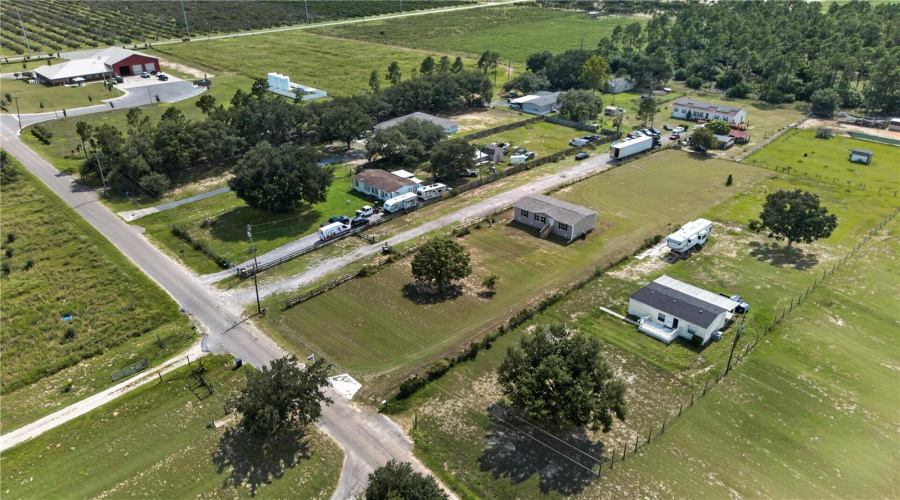 Lake Wales, Florida 33898, 3 Bedroom Bedrooms, ,2 Bathroombathrooms,Residential,For Sale,Big Tank,0,Mfro6433431