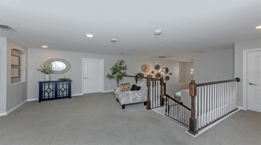 Venice, Florida 34292, 5 Bedroom Bedrooms, ,3 Bathroombathrooms,Residential,For Sale,Bluff,0,Mfrn6145411