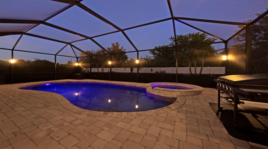 Venice, Florida 34292, 5 Bedroom Bedrooms, ,3 Bathroombathrooms,Residential,For Sale,Bluff,0,Mfrn6145411