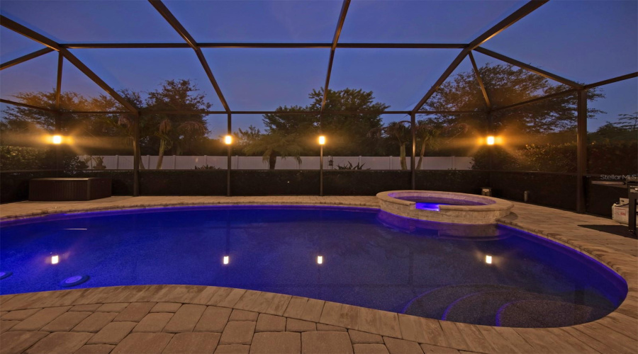 Venice, Florida 34292, 5 Bedroom Bedrooms, ,3 Bathroombathrooms,Residential,For Sale,Bluff,0,Mfrn6145411