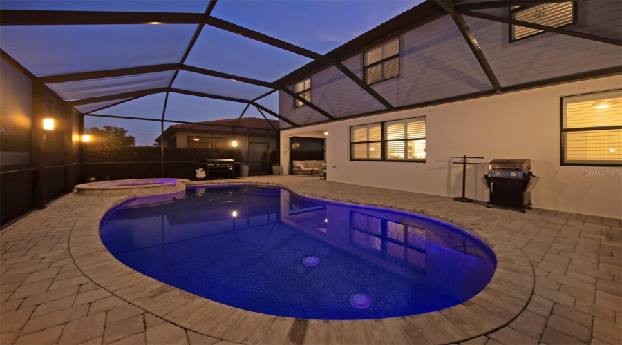 Venice, Florida 34292, 5 Bedroom Bedrooms, ,3 Bathroombathrooms,Residential,For Sale,Bluff,0,Mfrn6145411