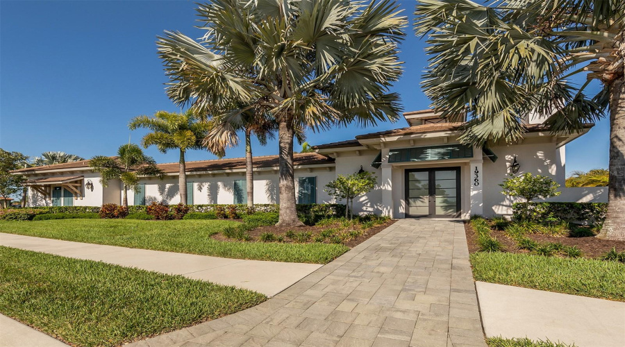 Venice, Florida 34292, 5 Bedroom Bedrooms, ,3 Bathroombathrooms,Residential,For Sale,Bluff,0,Mfrn6145411