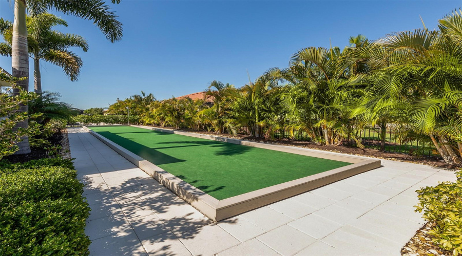 Venice, Florida 34292, 5 Bedroom Bedrooms, ,3 Bathroombathrooms,Residential,For Sale,Bluff,0,Mfrn6145411
