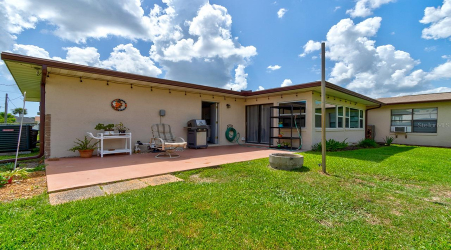 New Smyrna Beach, Florida 32168, 3 Bedroom Bedrooms, ,3 Bathroombathrooms,Residential,For Sale,Dee,0,Mfrns1088756