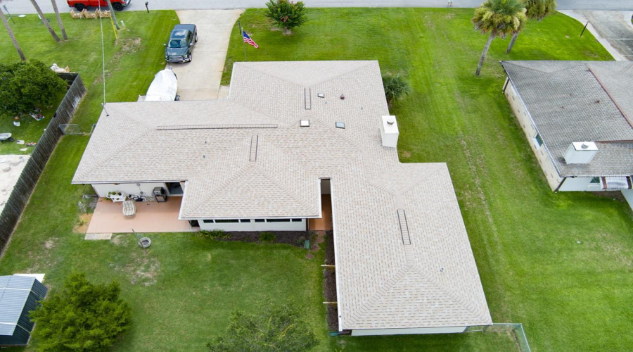 New Smyrna Beach, Florida 32168, 3 Bedroom Bedrooms, ,3 Bathroombathrooms,Residential,For Sale,Dee,0,Mfrns1088756