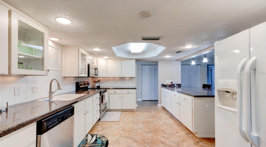 New Smyrna Beach, Florida 32168, 3 Bedroom Bedrooms, ,3 Bathroombathrooms,Residential,For Sale,Dee,0,Mfrns1088756